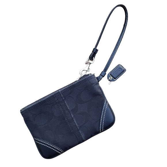 Coach Signature C Black Canvas Leather Tassel Zipper Wristlet Coin Wallet - Picture 1 of 13